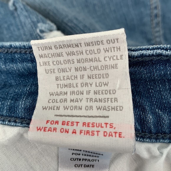 Torrid Button Fly Destructed Shorts sz16 - Picture 15 of 15